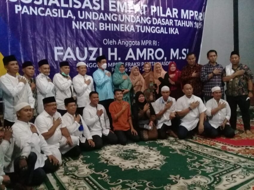Jalin Silaturahmi Fauzi H.Amroe Bukber Di Posko SAFA Remban